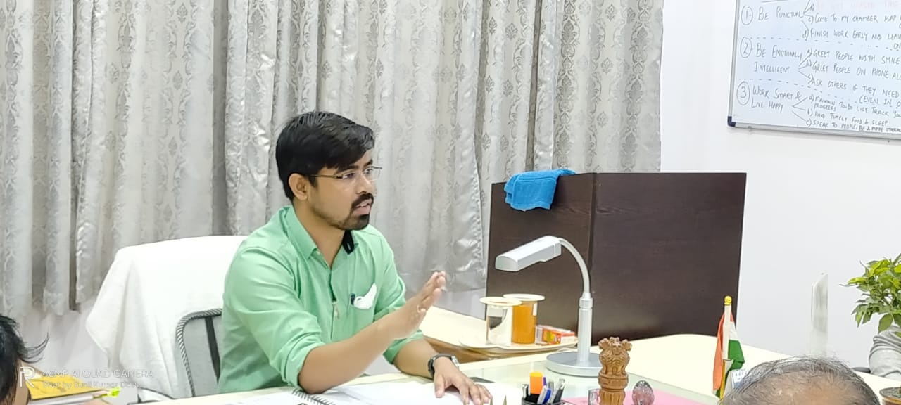 मानव दिवस गैप को पूर्ण करें - डीडीसी