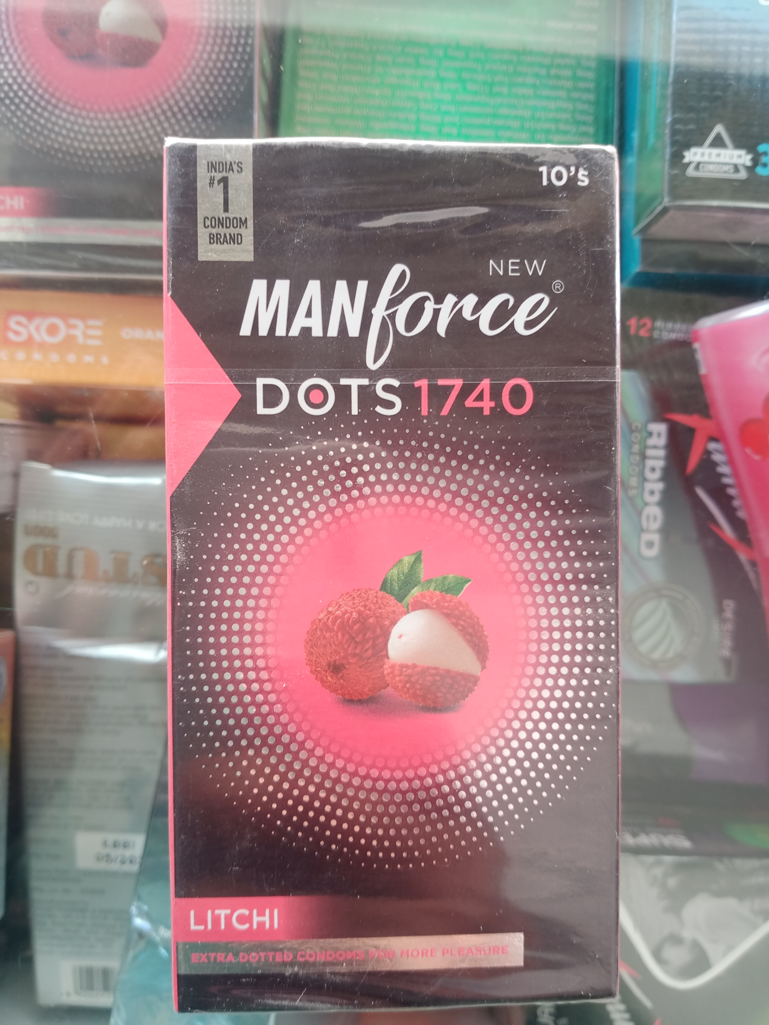 Manforce Dotted  image