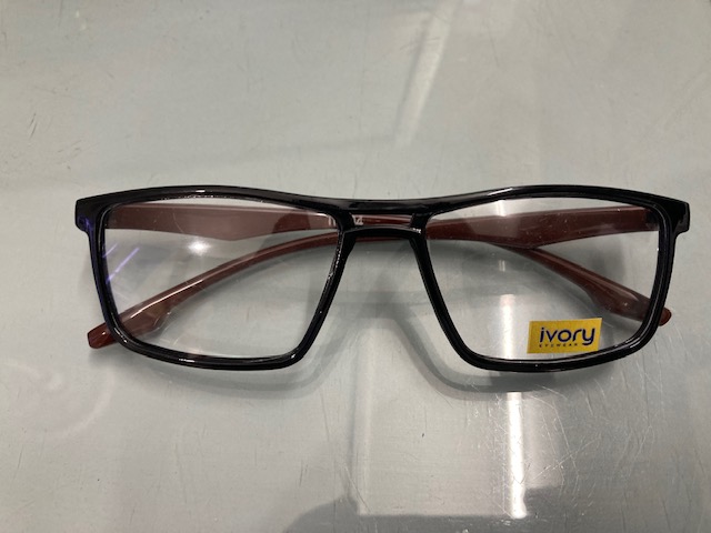 EYE GLASSES image