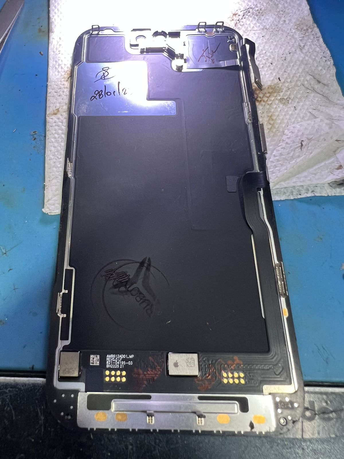 iphone 14 pro display image