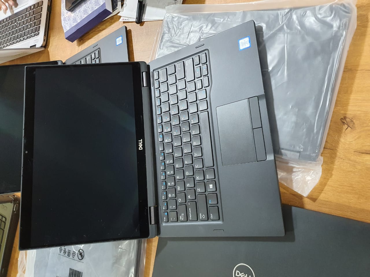 Dell Latitude 7390 image