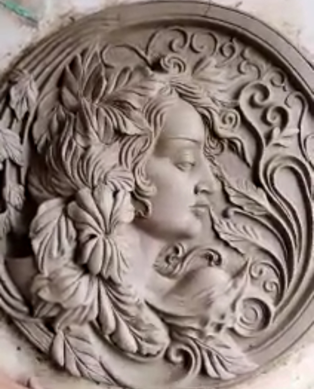 Garden ornaments,  sculptures,  fountains image