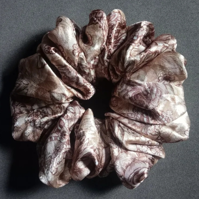 Cream Crepe Fabric Scrunchie image