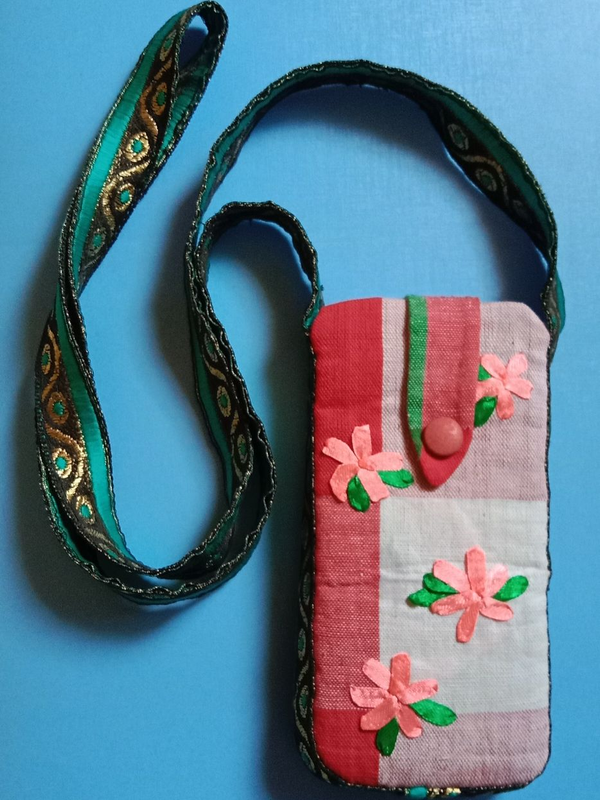 Santhali Style Embroidered Mobile Sling Bag image