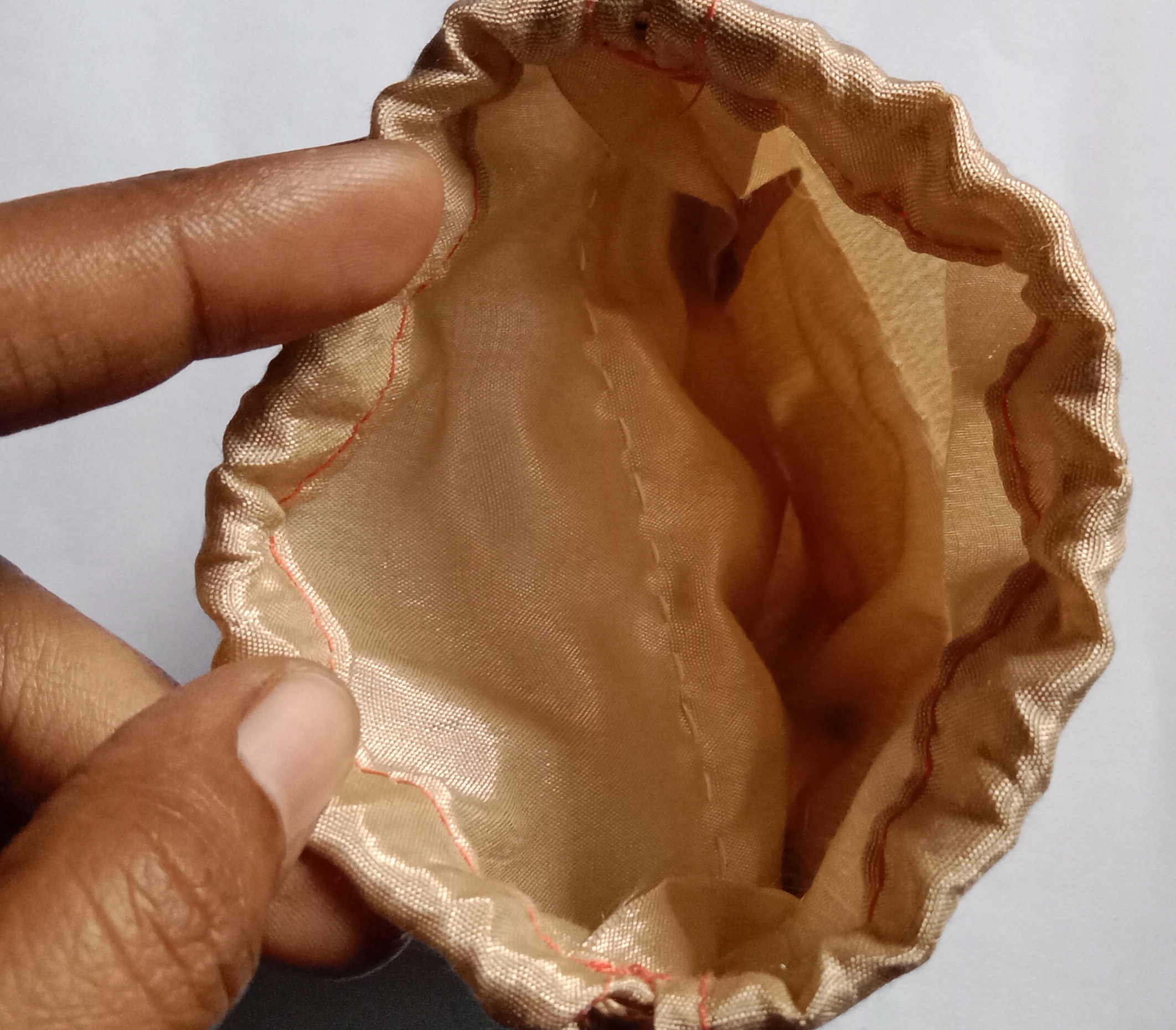 Crochet Woollen Potli Pouch image