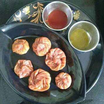 Beetroot Poriyal Momos (10pcs) image