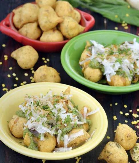 Moong Dal Fritters image