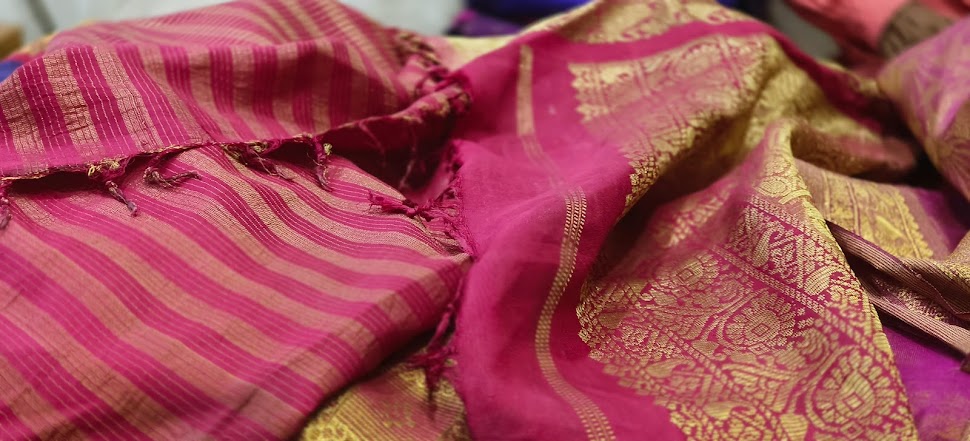 Old Pattu Saree Buyers in Chennai | Old Silk Saree Buyers in Chennai  image