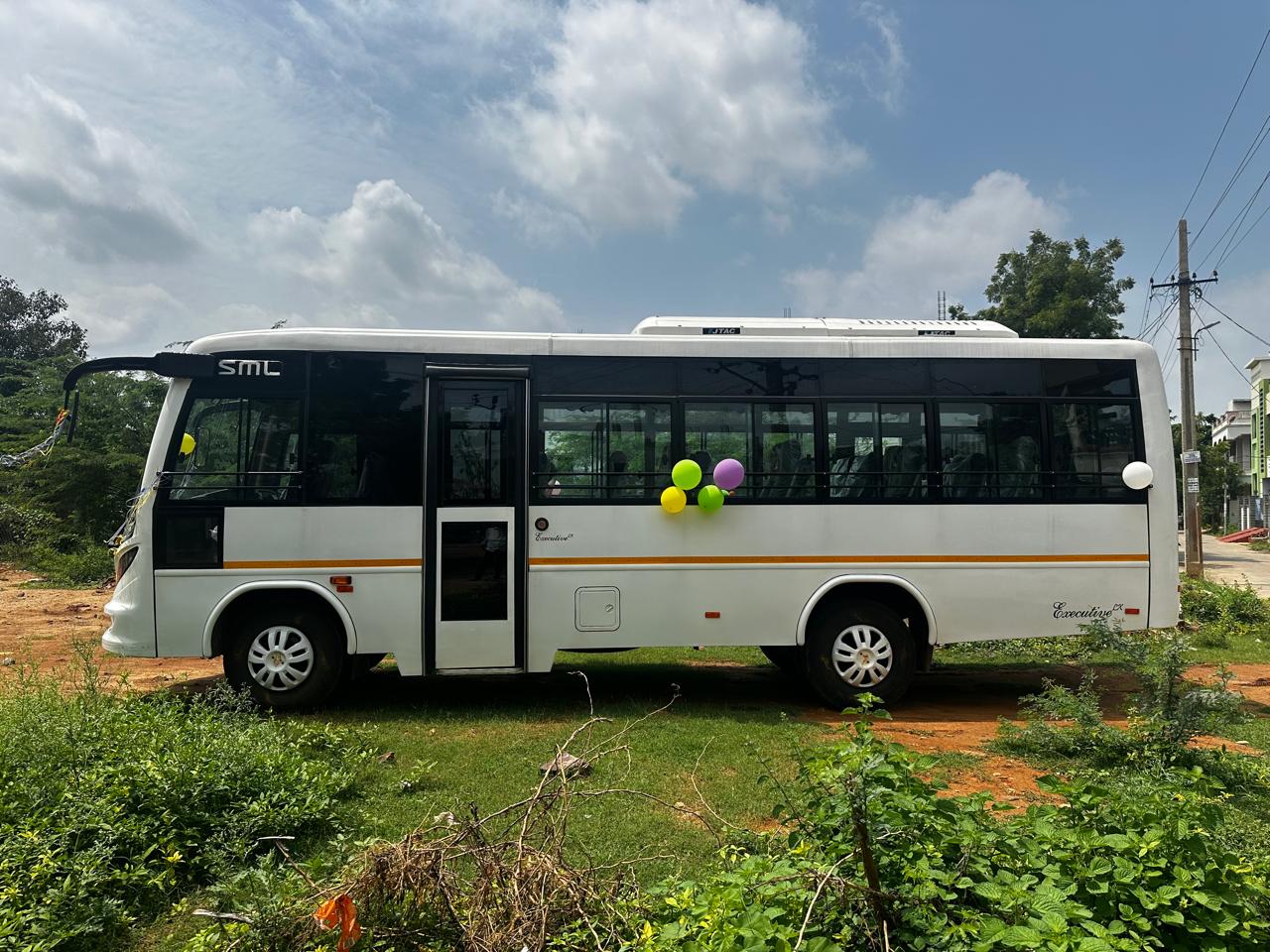22 SEATER MINIBUS FOR RENT - 09490654568 image
