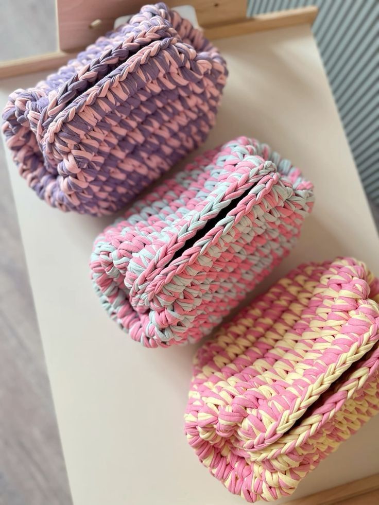 Crochet Double T-Shirt Yarn Dumpling Clutch Bag image