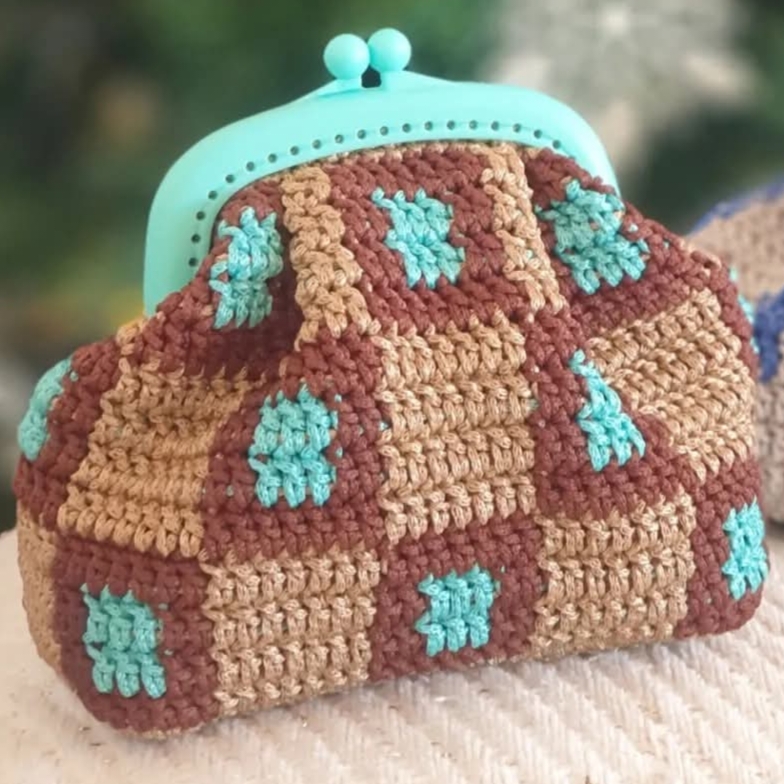 Crochet Mini Coin Clutch Purse image