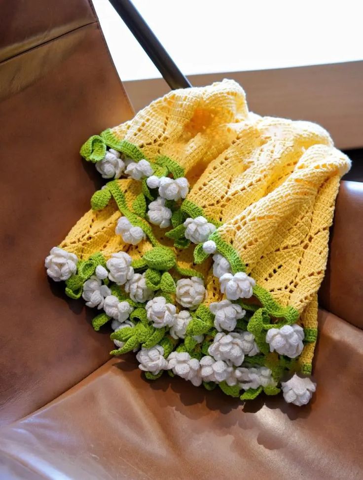 Crochet Woollen Jasmine Flower Bouquet Blanket  image