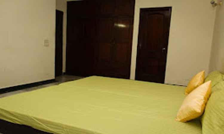 Double sharing rooms available  image