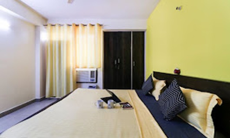 Double sharing rooms available  image