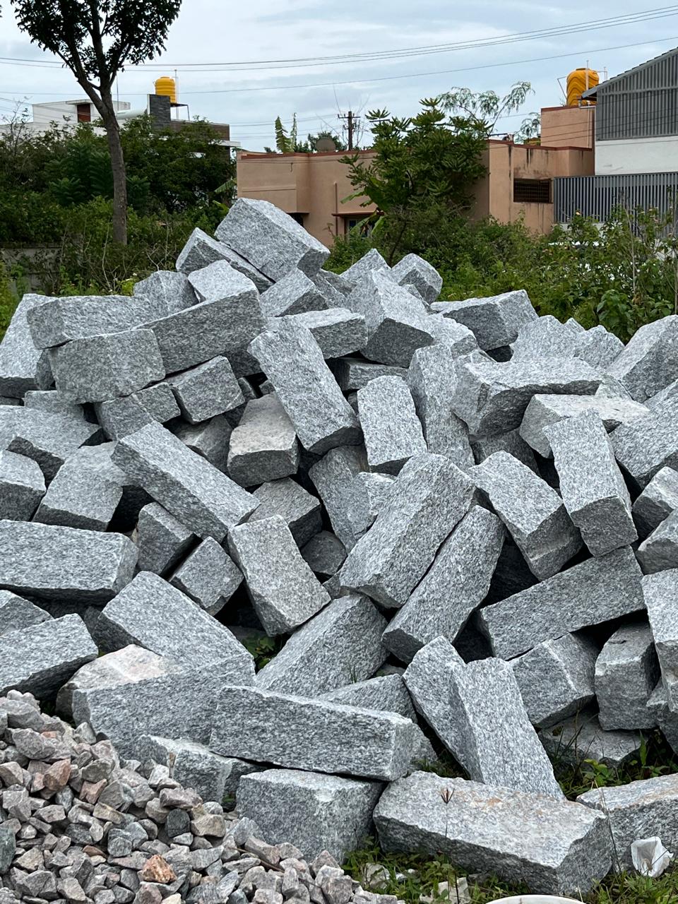 Foundation Size Stone image