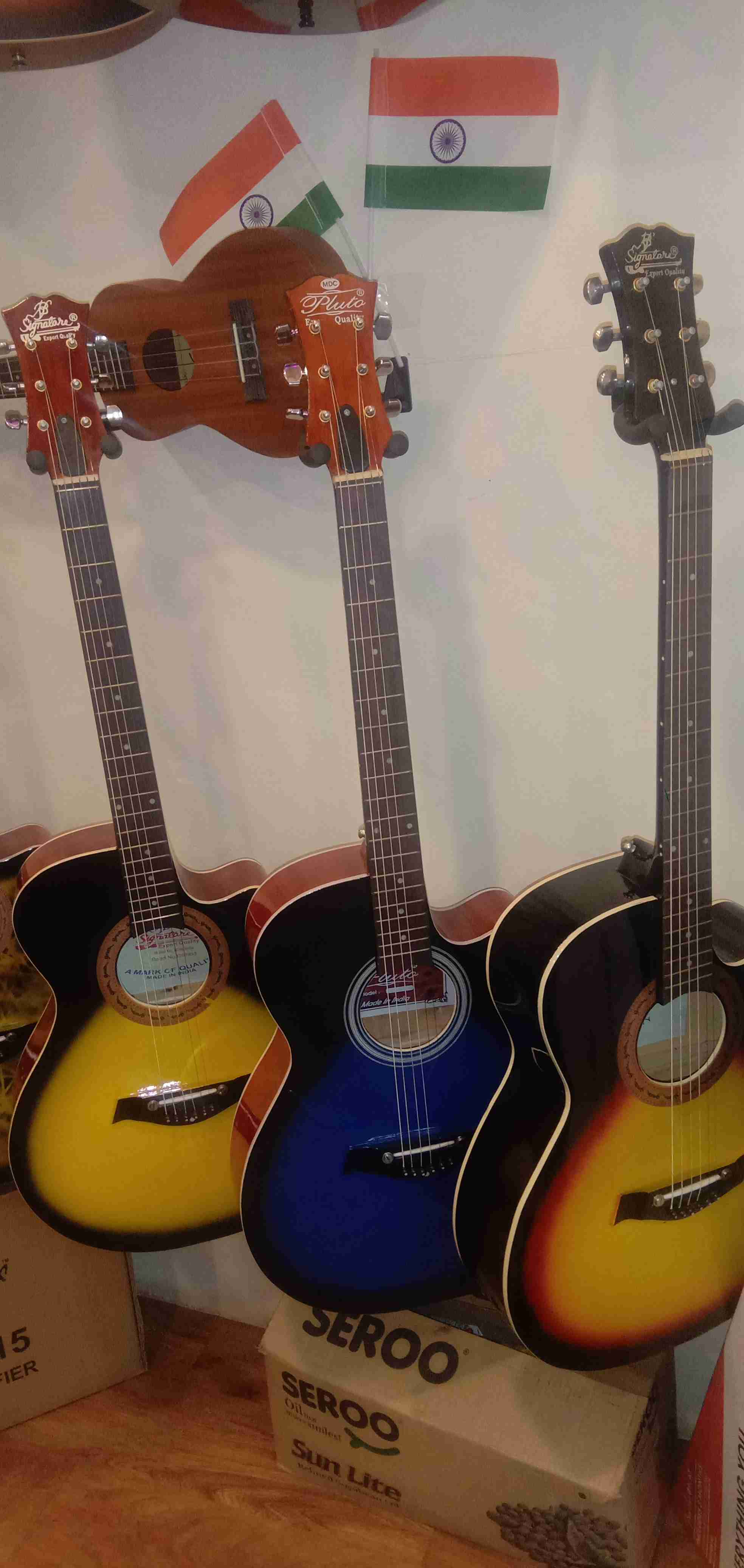 Guitar  image