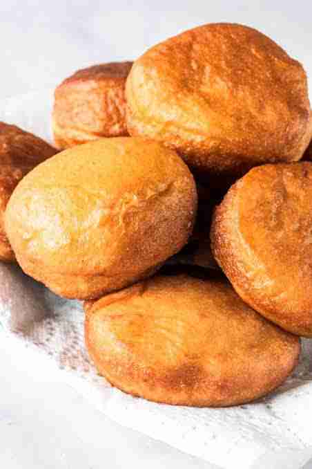 Sweet Grounded Sesame Stuffed Doughnut (1pc)