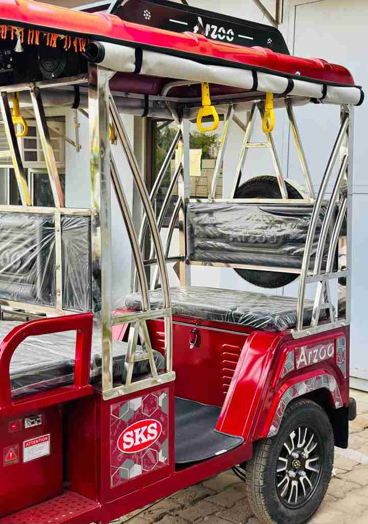 Arzoo E RICKSHAW  image