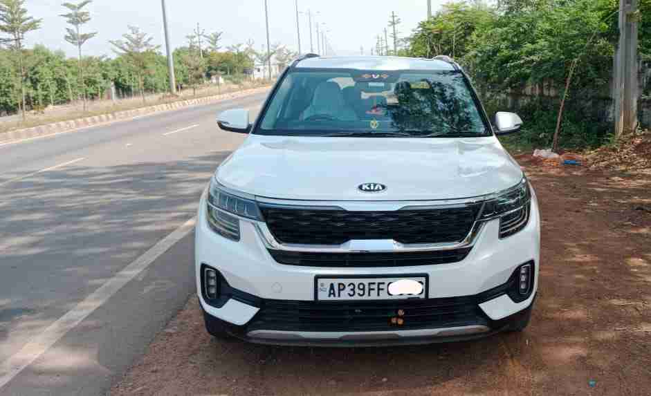 Innova Crysta For Rent in Kadapa- 09493023038 image
