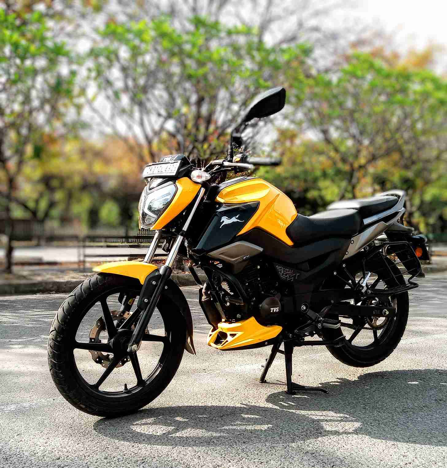 TVS Raider 125