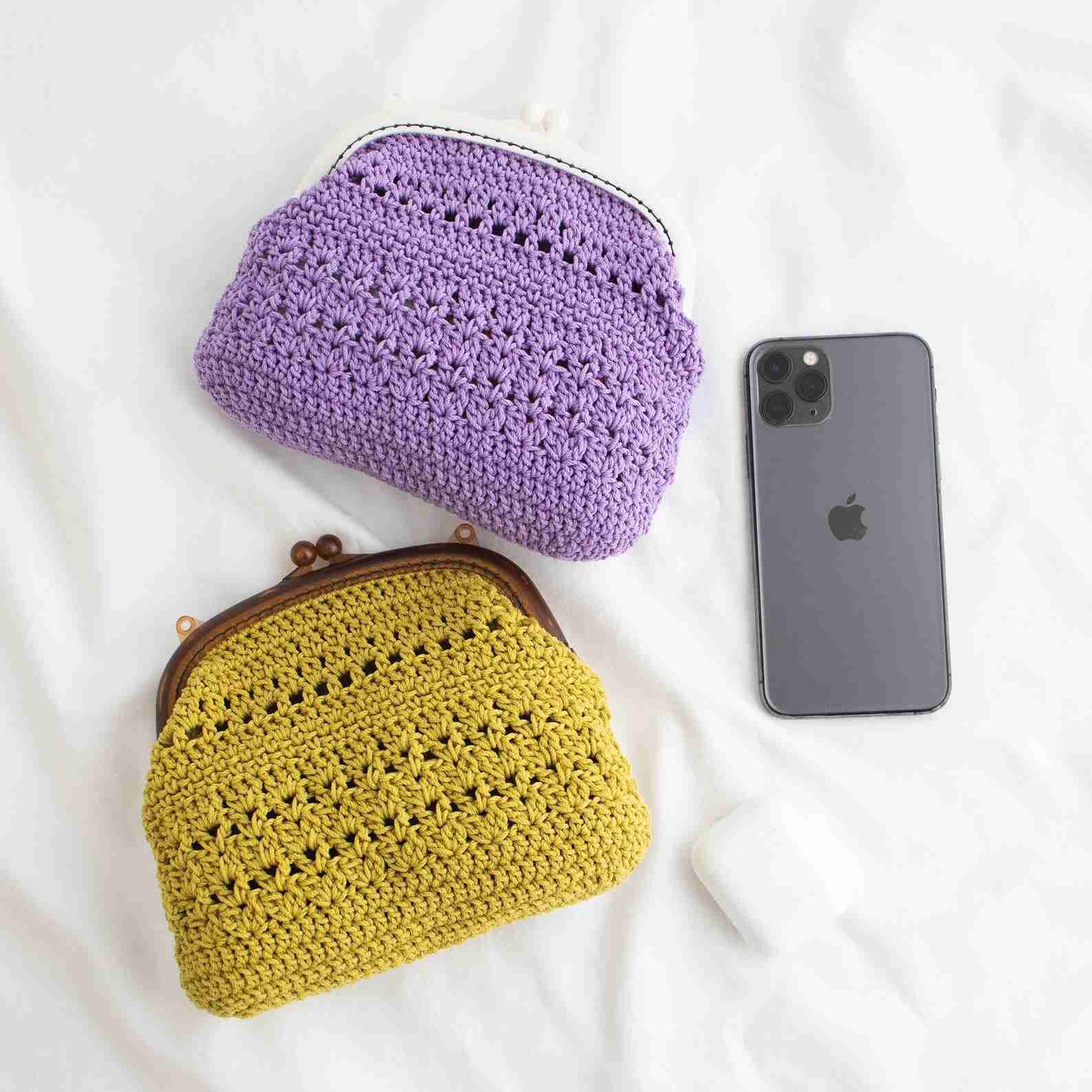 Crochet Woollen Pouch Bag image