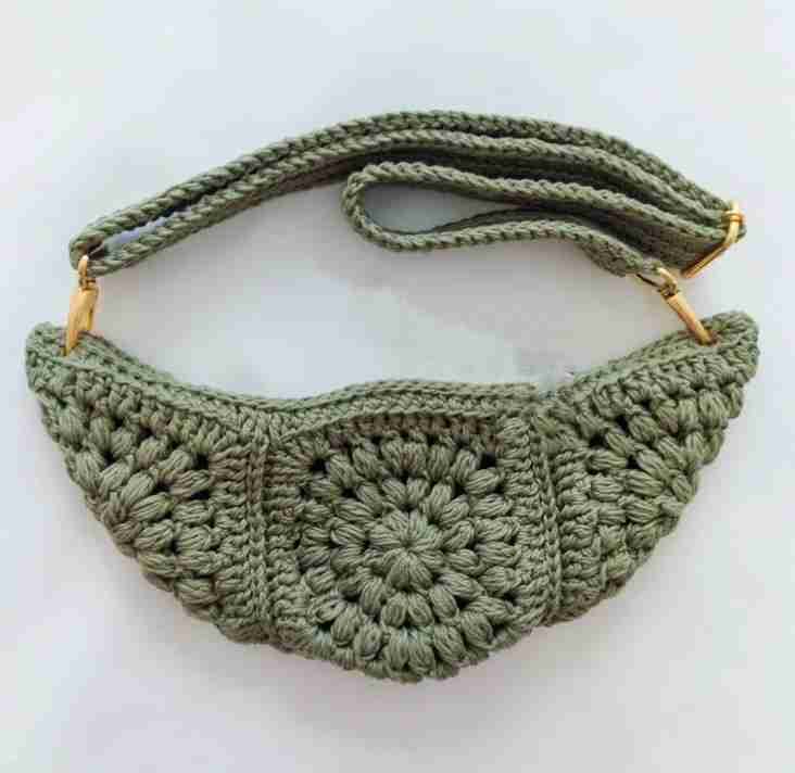 Crochet Woollen Fanny Bag Pack