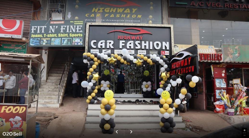 Highway Car Fashion - Cover Image